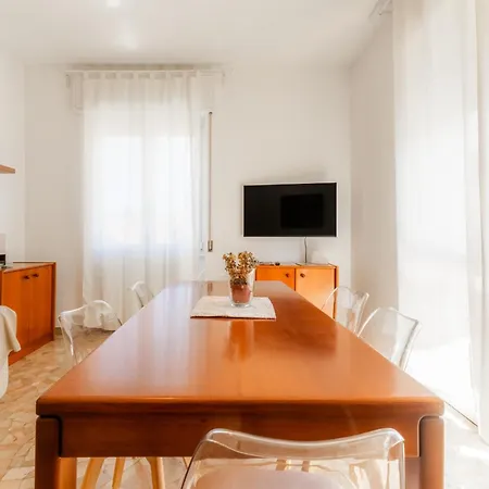 Casa Di Lucy Apartamento Como